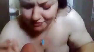 Busty نمائشی ایک بے ترتیب واقف کار کے ساتھ سکی ترکی بلی میں کوڑے مارے گئے۔